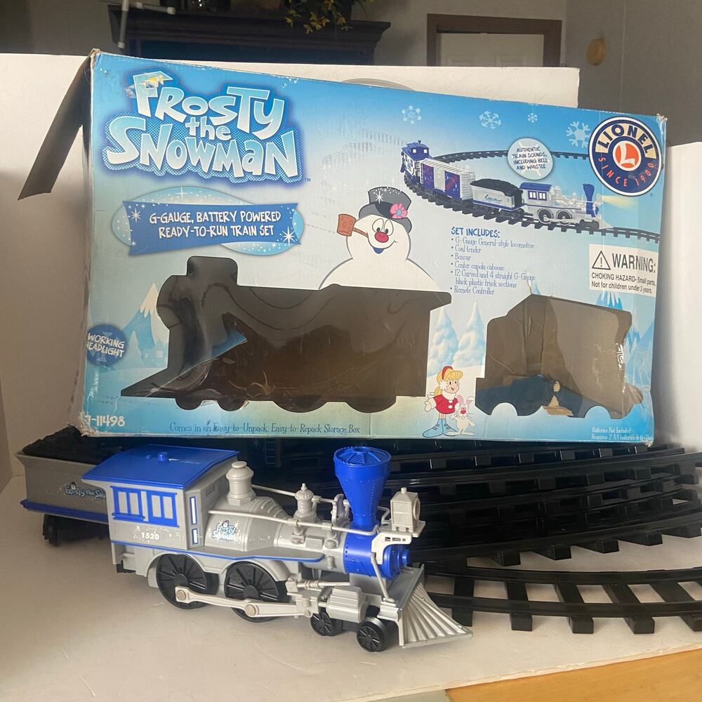 Frosty the Snowman Lionel Christmas Train in Box w/Tracks No Remote Musical